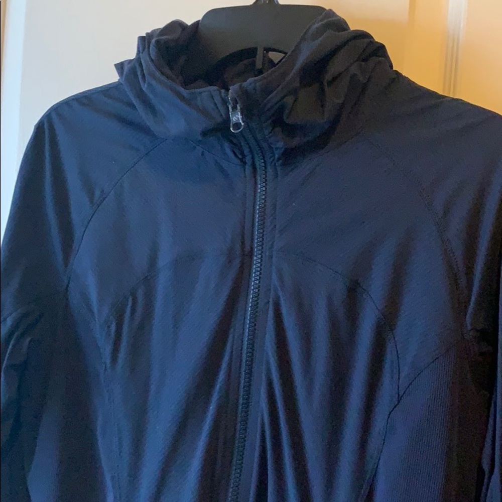 Lululemon navy reversible light weight jacket